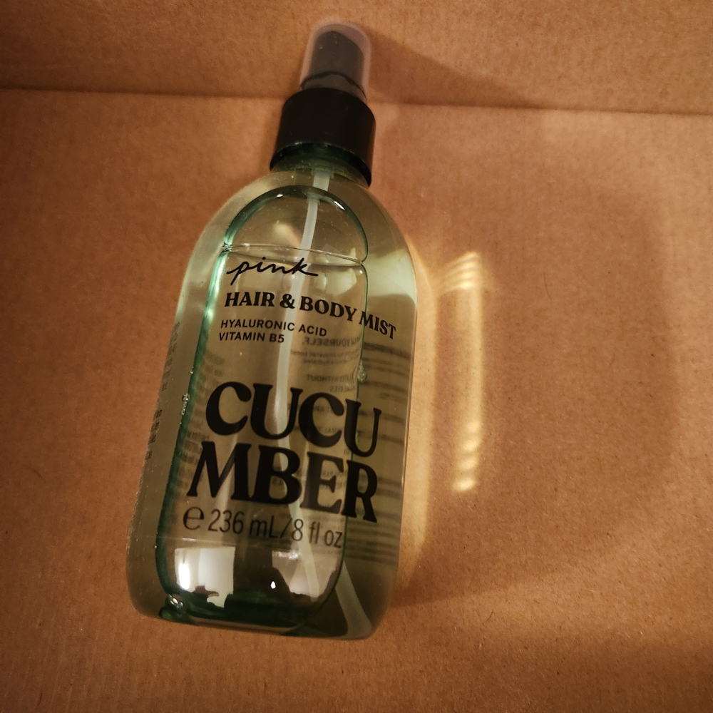 PINK Victoria's Secret Cucumber Hair & Body Mist - Refreshing Green